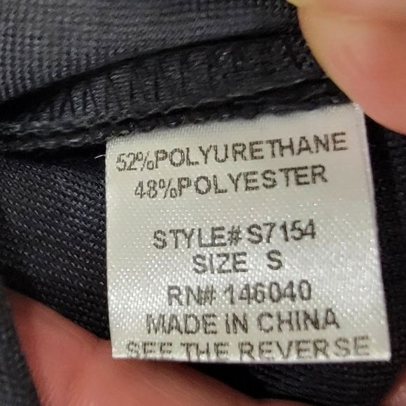 Molly Green Black Faux Leather Floral Embroidery Skirt Studs Zipper Front Size S - Picture 14 of 15